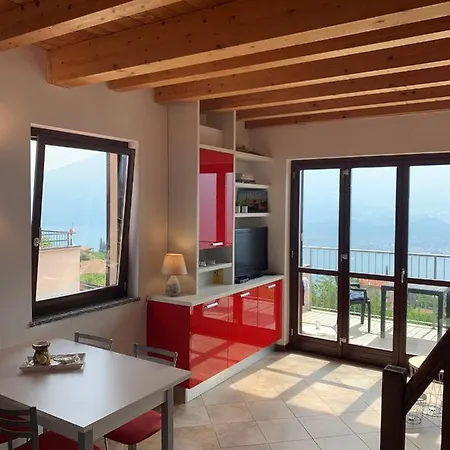 Apartamento La Quiete 56 View By Gardadomusmea